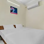 Capital O Safari Rooms Near Snow City